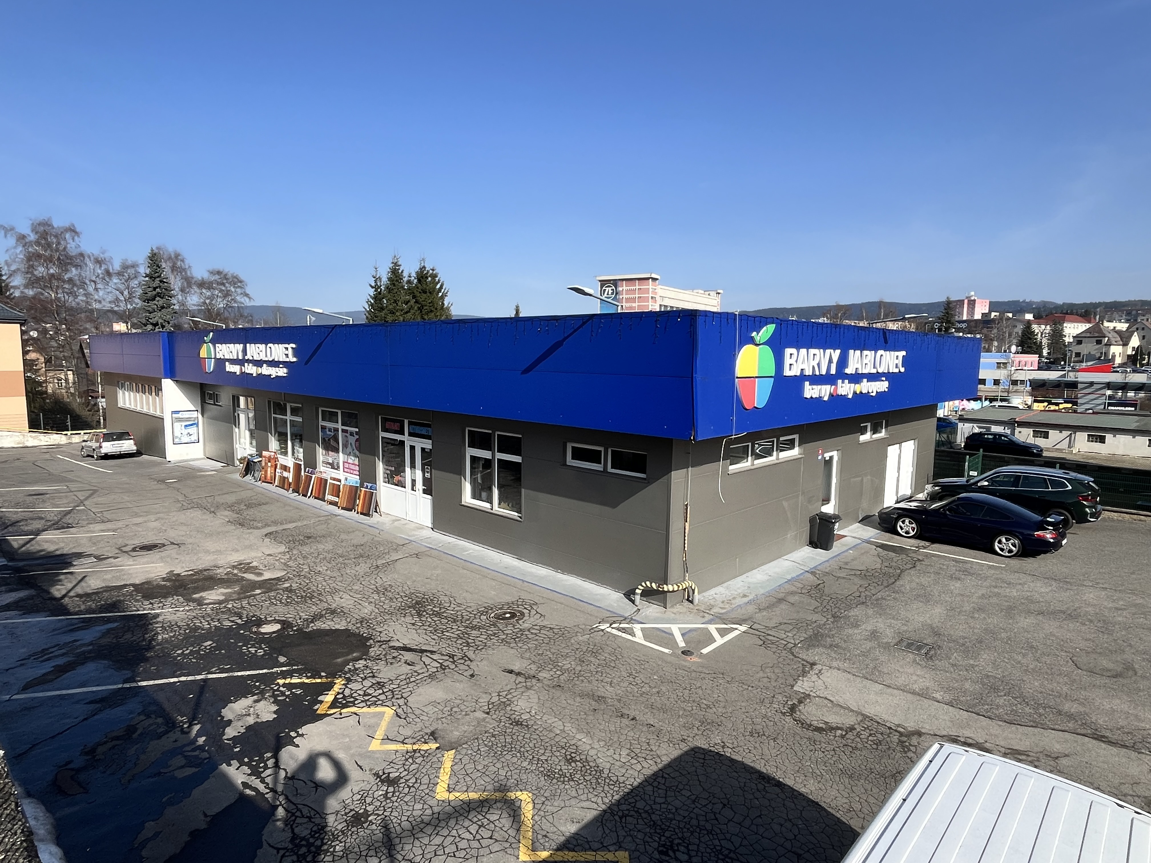 Barvy Jablonec — prodejna exteriér