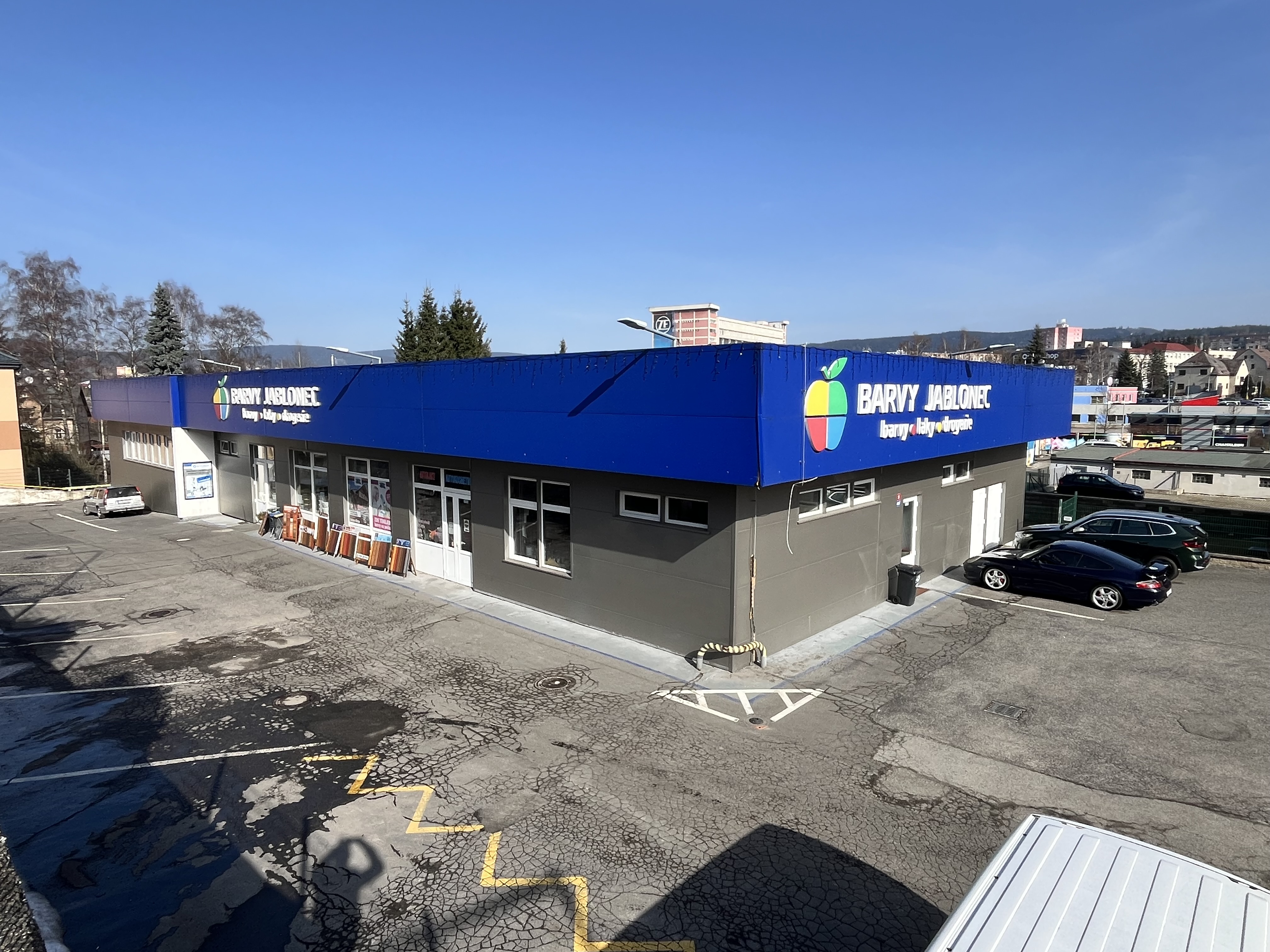 Barvy Jablonec — prodejna exteriér